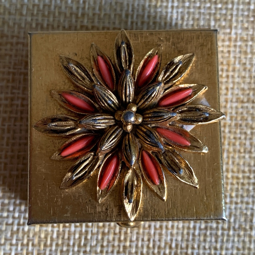 1960’s Florenza faux coral gold tone pill box, tooth fairy box or trinket box